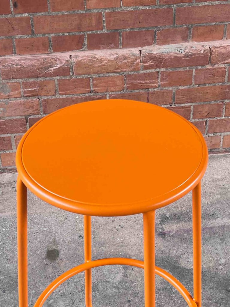 stahlhocker sitzfläche